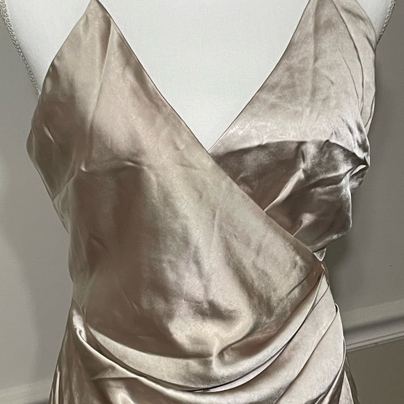 By Blush - Shimmering Cream Colored Ruched Wrap Midi Dress, NWT, Size Large - Picture 2 of 11